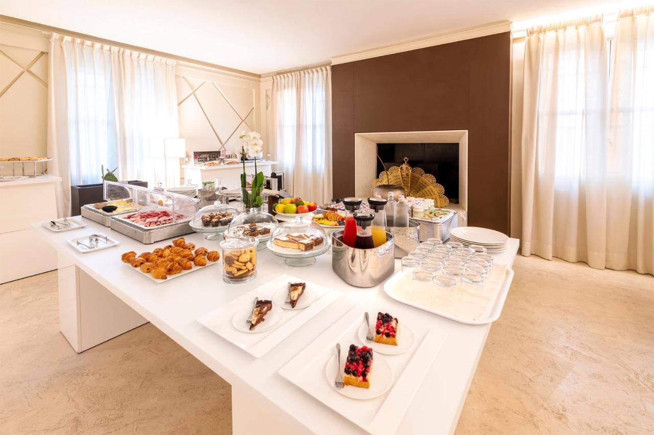 Hotel Villa I Pini Мало Экстерьер фото